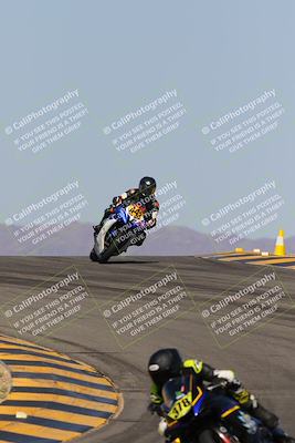 media/Oct-08-2023-CVMA (Sun) [[dbfe88ae3c]]/Race 3 Amateur Supersport Middleweight/